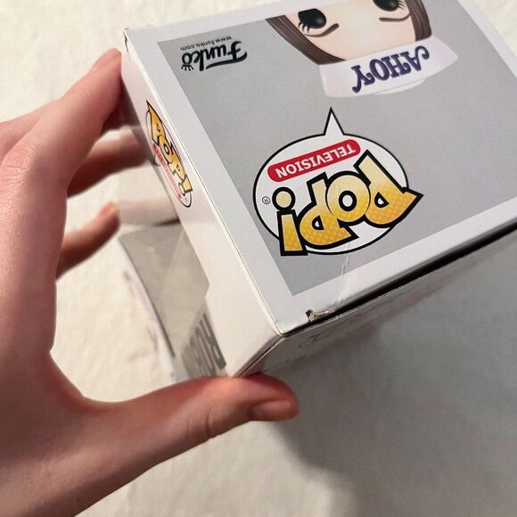 Ahoy Robin Funko Pop 922 - Stranger Things - Picture 9 of 12